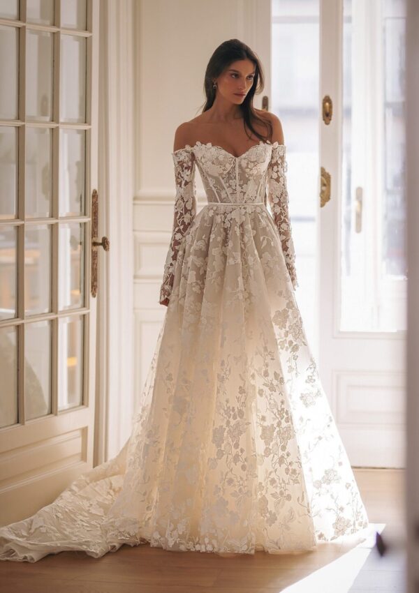 wona-concept-katniss-love-bridal-london