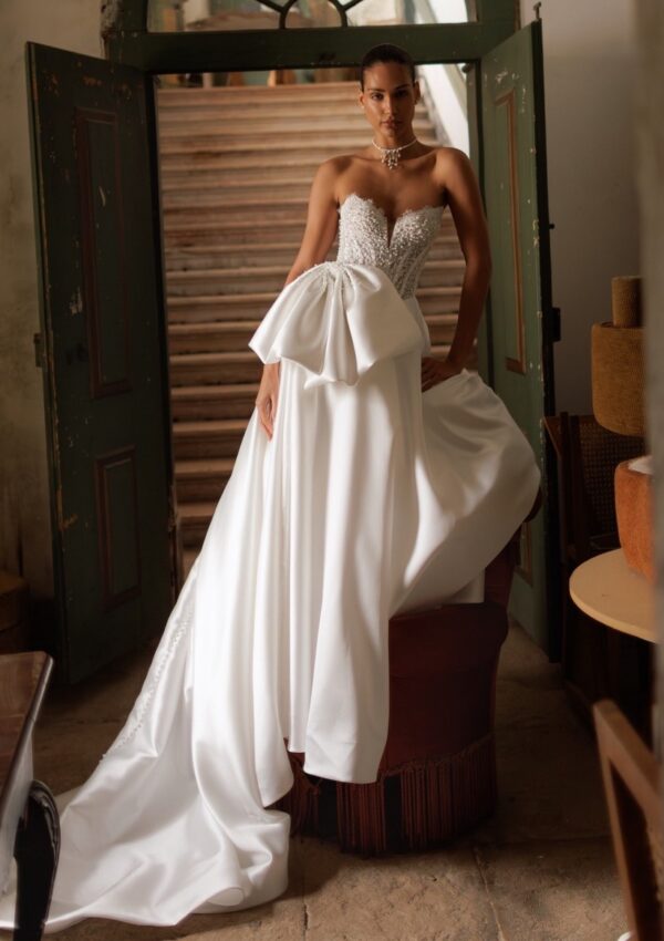 wona-concept-novella-love-bridal-london