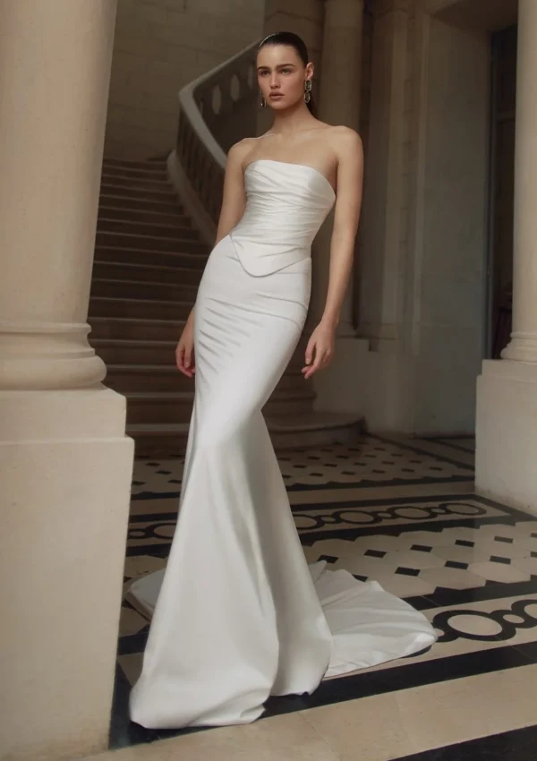 wona-concept-lexi-love-bridal-london